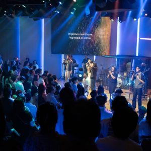 20251026 HymnSunday _CJ-1454